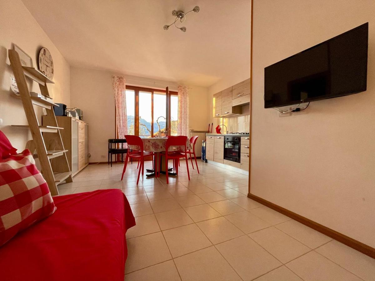 Dal Mariano Brenzone sul Garda Exterior foto